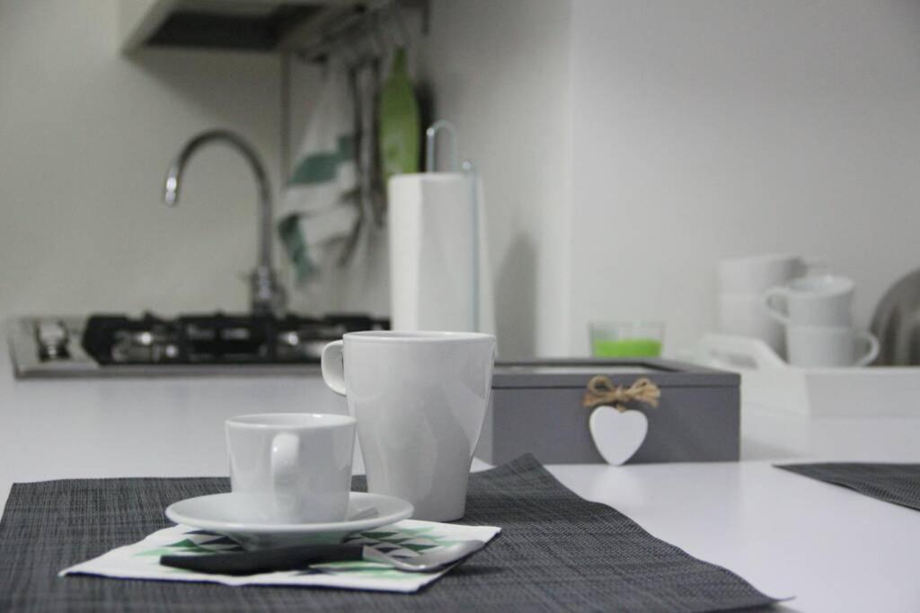 The White Side Apartment Naples Luaran gambar