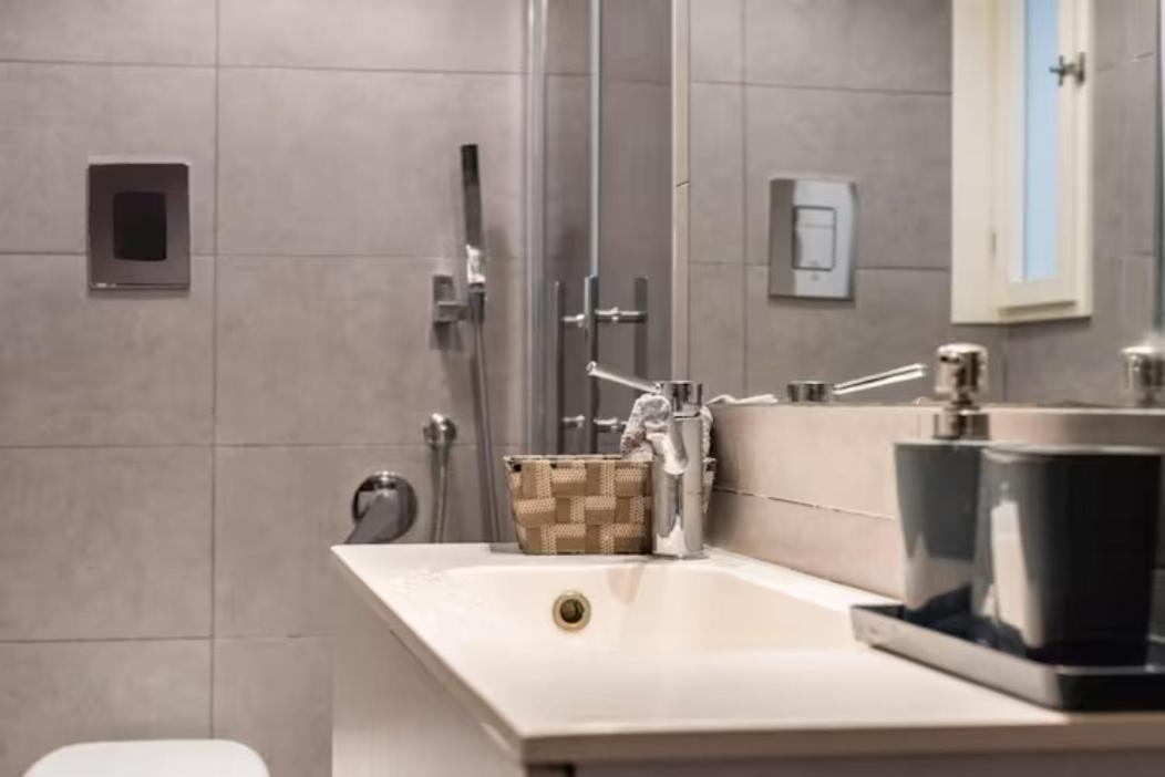 The White Side Apartment Naples Luaran gambar