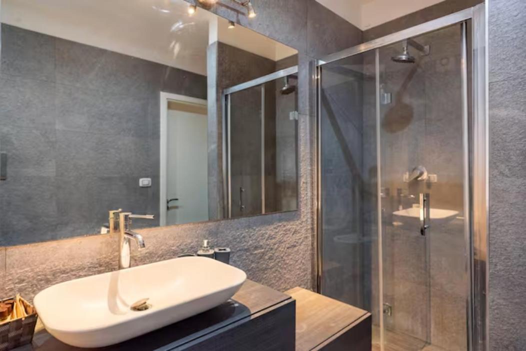 The White Side Apartment Naples Luaran gambar